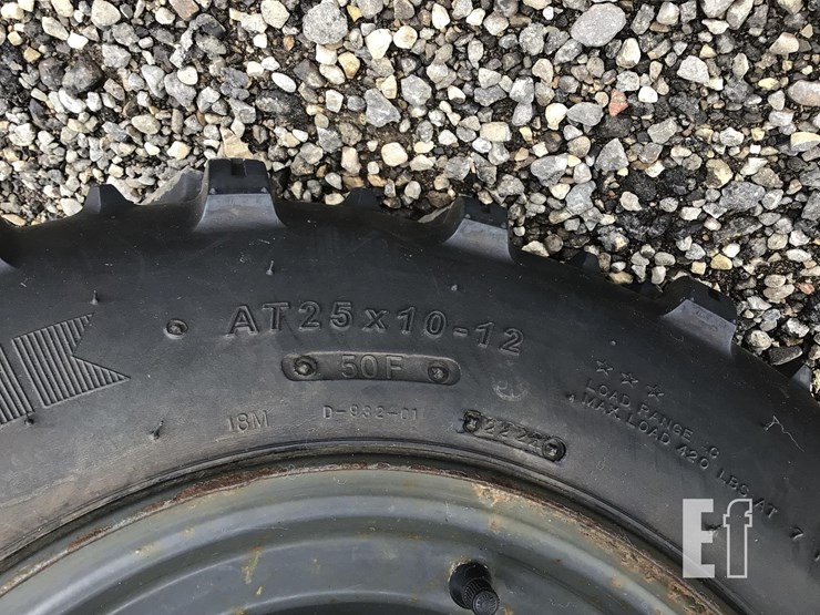 2014-kubota-rtv-x1100c-image-27