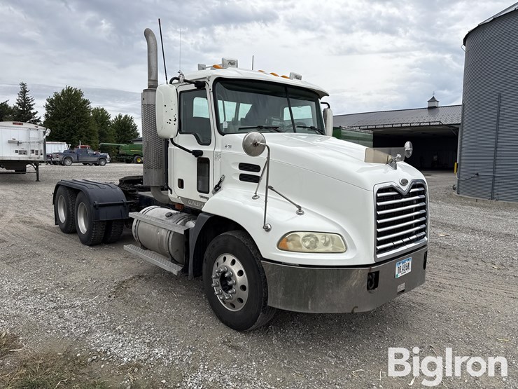 2007-mack-vision-600cxn-t/a-truck-tractor-image-3