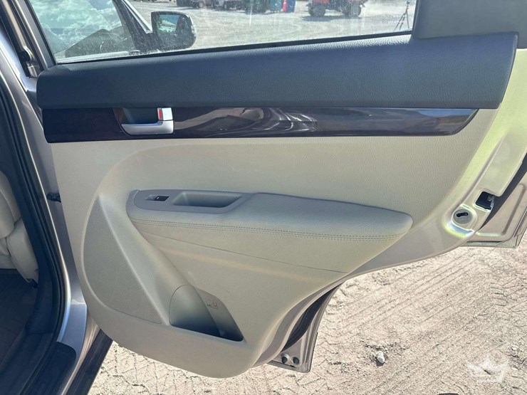 2015-kia-sorento-image-23