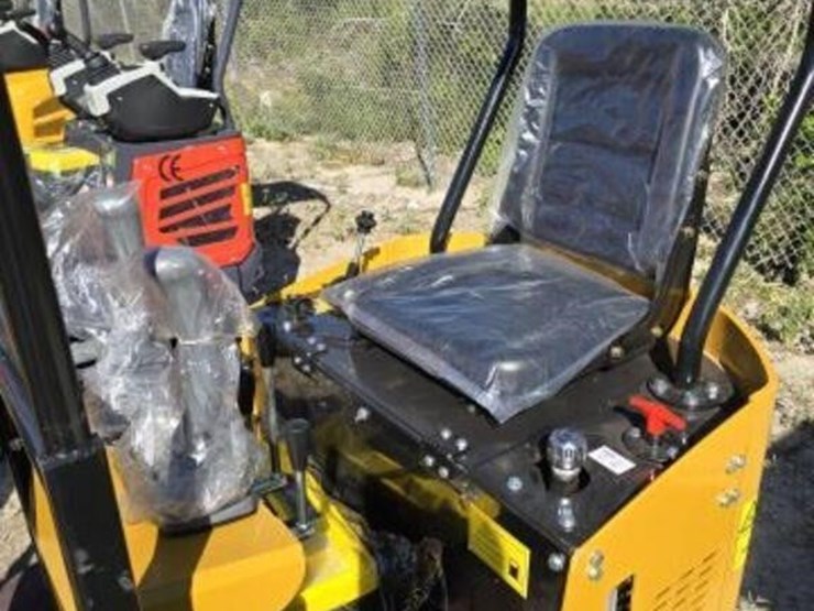 cfg-mini-excavator-h12r-image-4