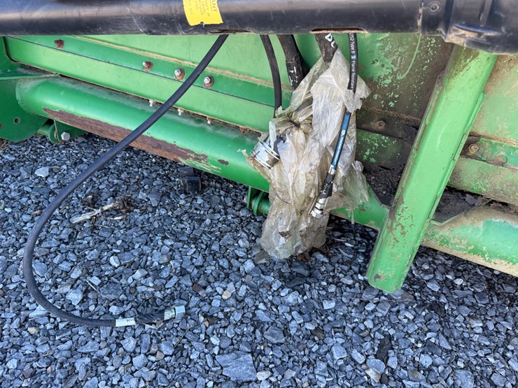 2008-john-deere-635f-image-38