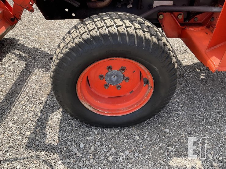 2003-kubota-b7500dt-image-11