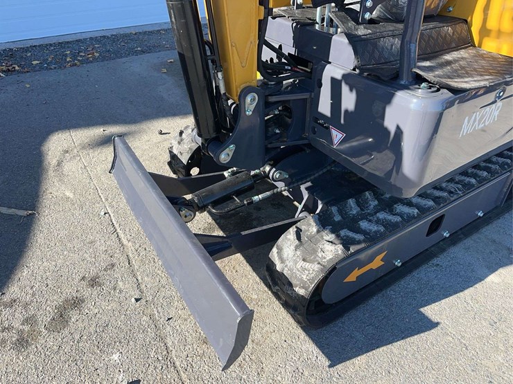2025-cfg-mx20r-mini-excavator-image-10
