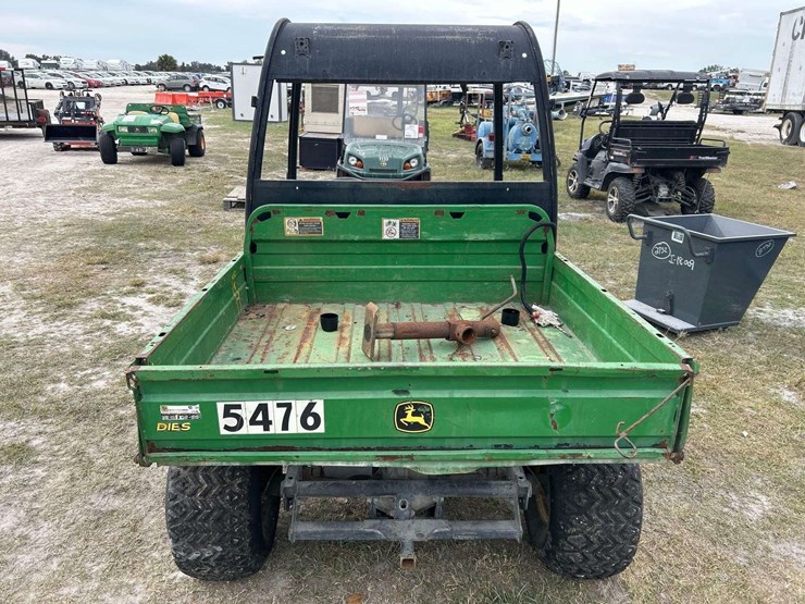 john-deere-gator-image-11