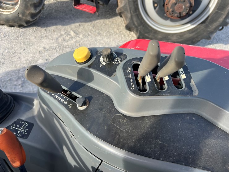 massey-ferguson-4608-image-18