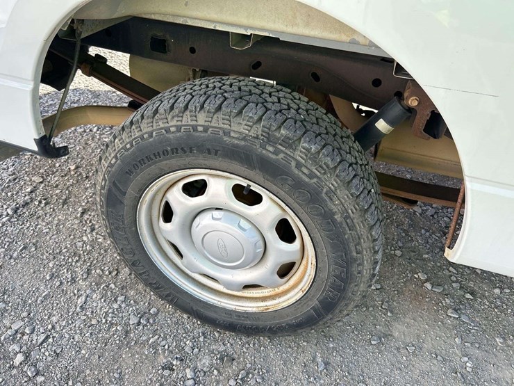 2010-ford-f150-image-21