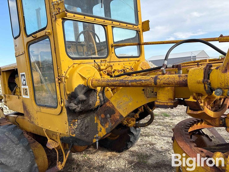 1958-caterpillar-12-image-14