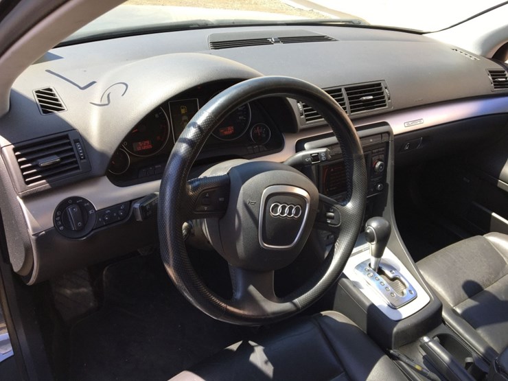 2005-audi-a4-quattro-sedan,-image-7