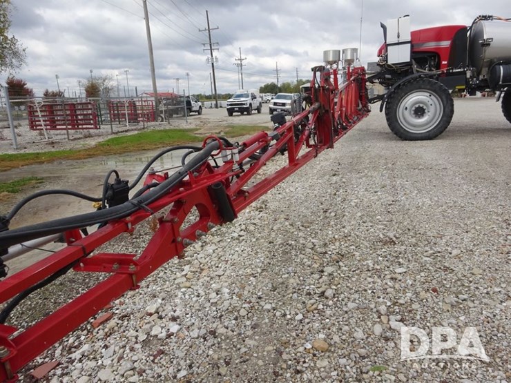 2019-case-ih-patriot-3340-image-58