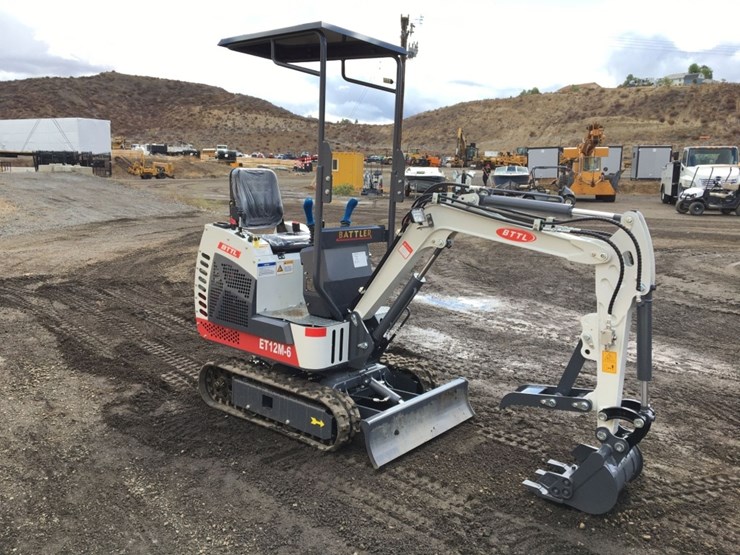 unused-2025-bttl-et12m-6-mini-excavator,-image-2