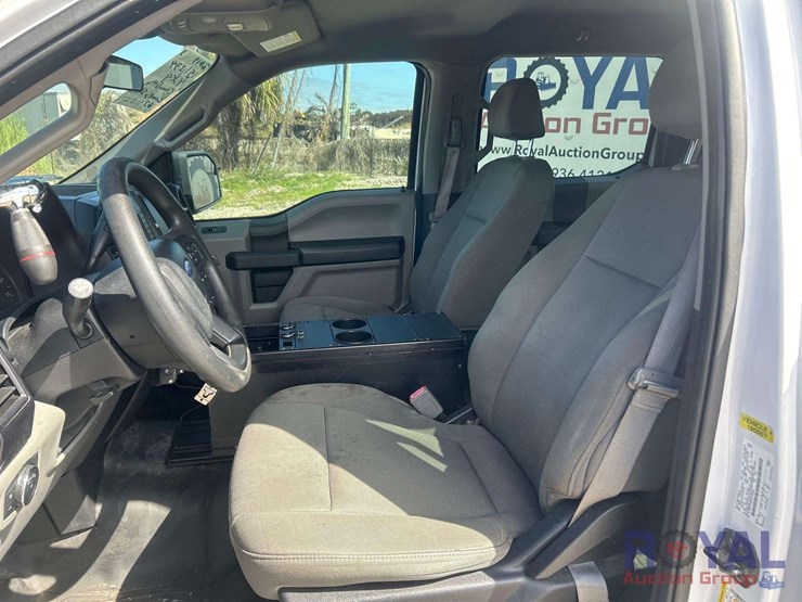 2019-ford-f150-image-19