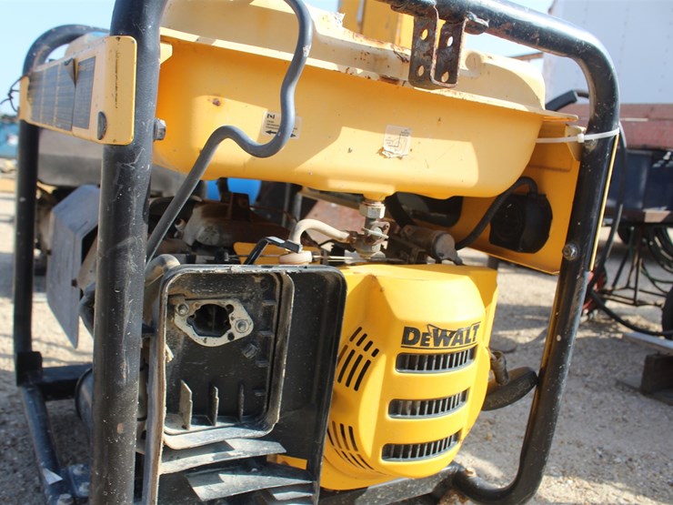 #2586-•-dewalt-6500-generator-|-parts/repairs-image-5