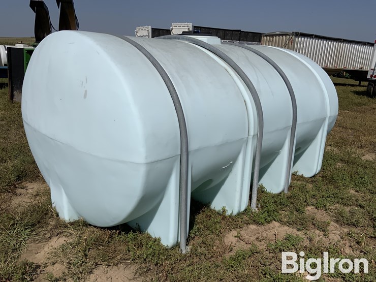2550-gallon-poly-tank-image-5