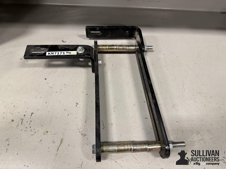 john-deere-cab-display-bracket-image-6