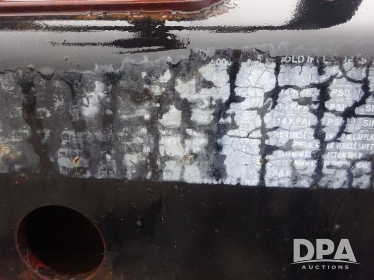 double-nh3-nurse-tanks-(pz14081,-unit-50413,-tank-12)-image-46