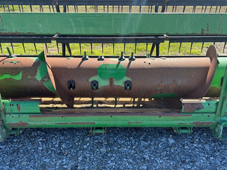 2008-john-deere-635f-image-30