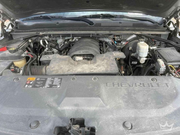 2016-chevrolet-tahoe-image-11