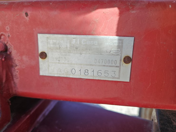 case-ih-3900-image-9