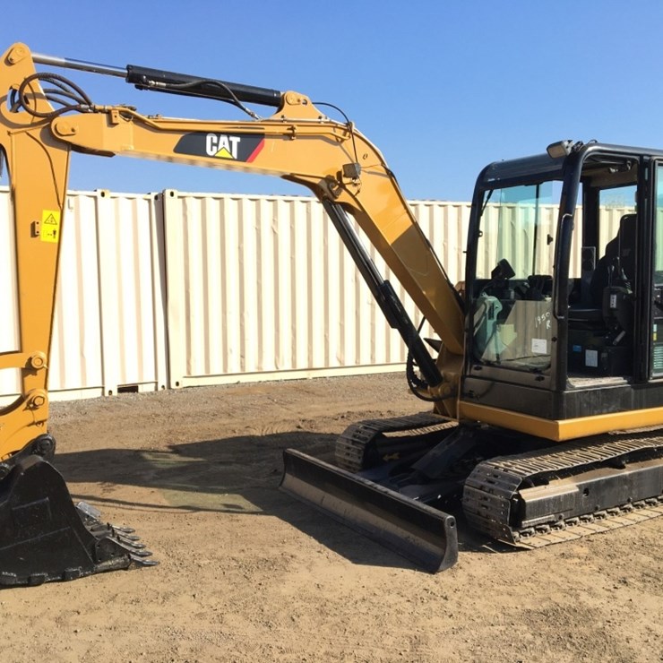 2017 CATERPILLAR 305.5E2