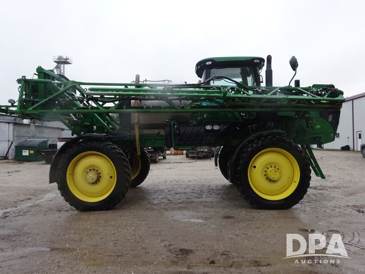 2015-john-deere-r4038-image-16