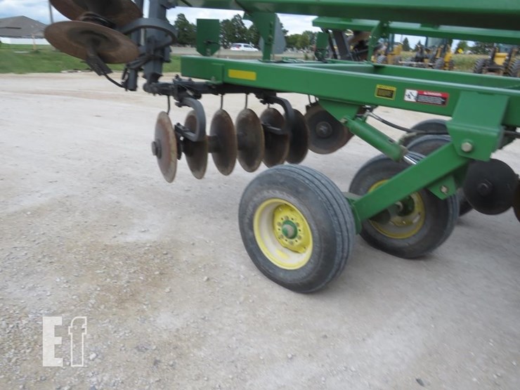 2004-john-deere-637-image-5
