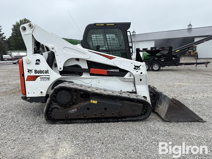 2017-bobcat-t870-image-4