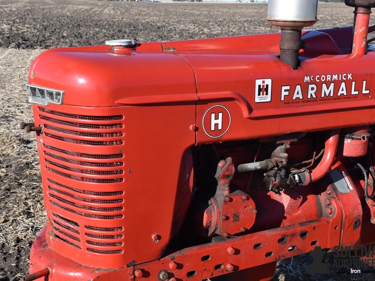 1946-farmall-h-2wd-tractor-image-9