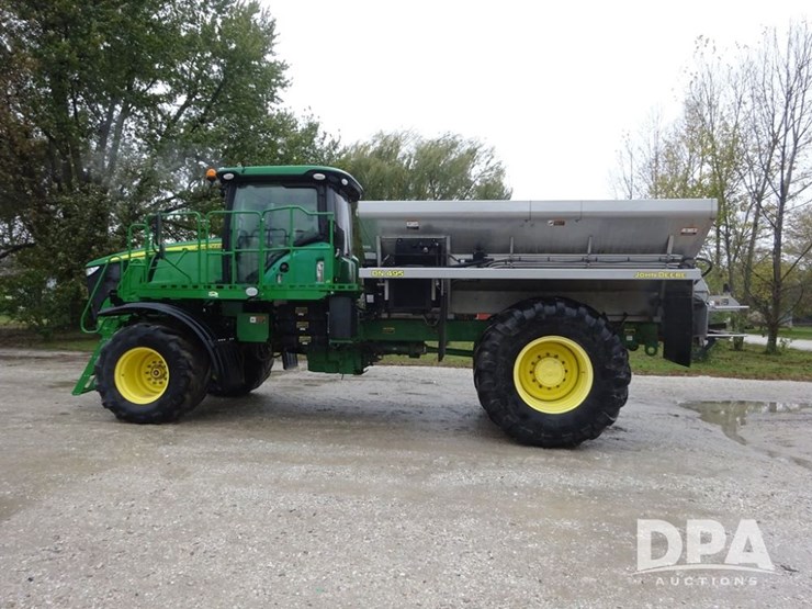 2018-john-deere-f4365-image-37