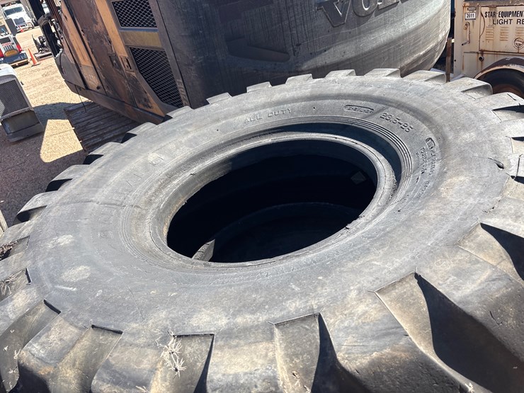 #2584-•-loader-tires-|-parts-or-repairs-image-5