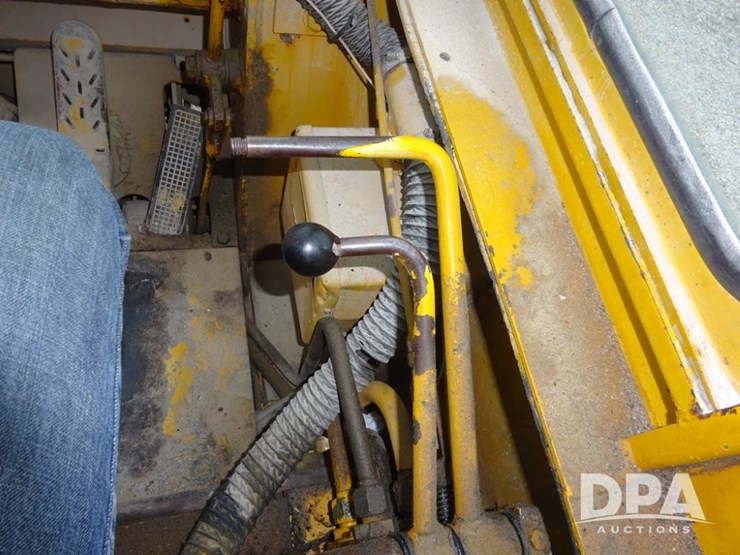 1996-international-hough-h50c-wheel-loader-(pz14104,-unit-71184)-image-54