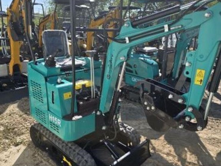 cfg-mini-excavator-h15r-image-2