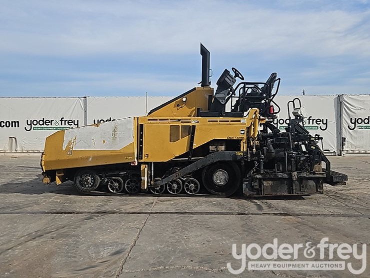 2012-caterpillar-ap-1055e-image-3
