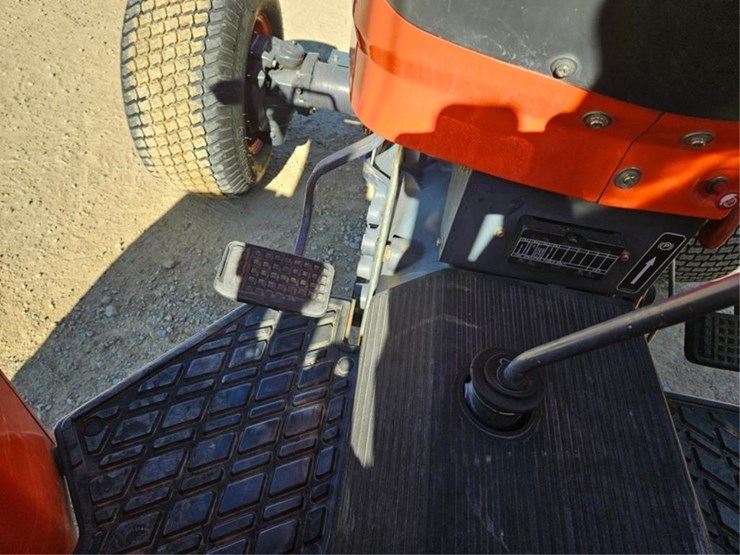 kubota-m5400-image-30