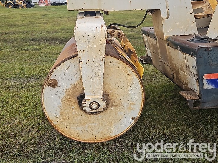 2014-bomag-bw9as-image-12