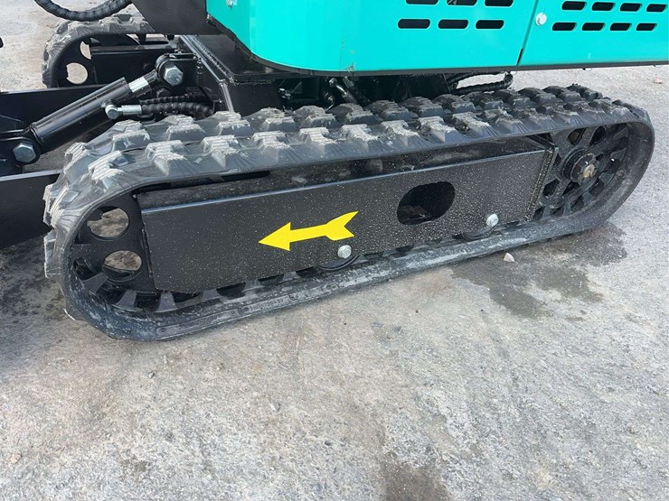 2025-agt-h15z-mini-excavator-image-11