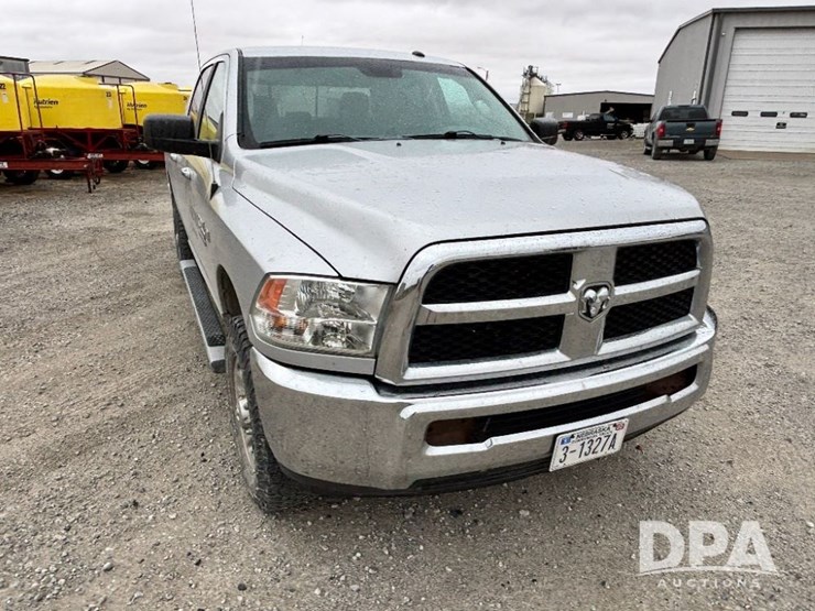2017-ram-2500-heavy-duty-slt-4x4-pickup-(gp11747,-unit-98702)-image-4