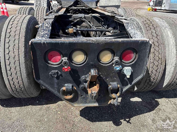 2007-kenworth-t800-image-15