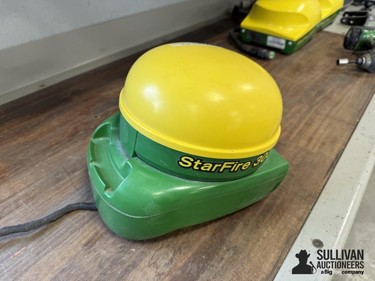 john-deere-3000-image-1