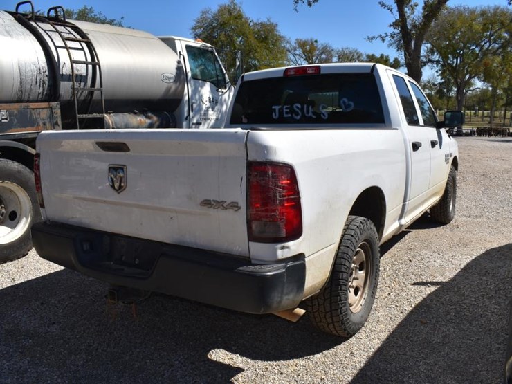 2019-dodge-1500-image-3