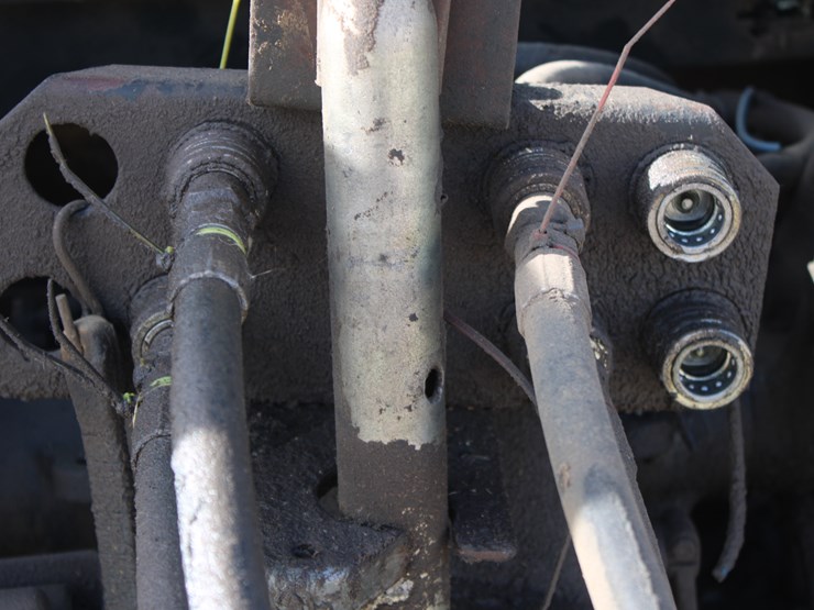 1992-agco-allis-8630-image-24