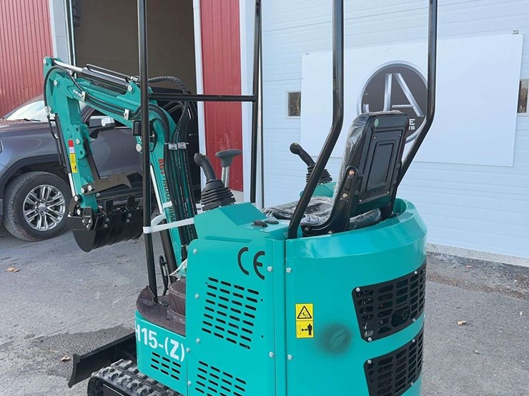 2025-agt-h15z-mini-excavator-image-7