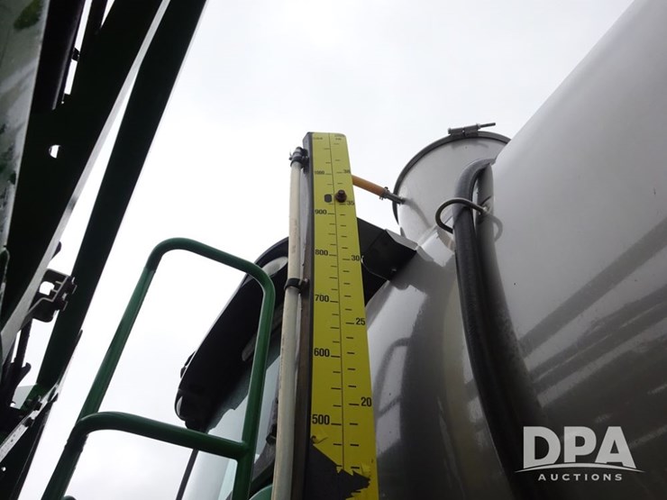 2015-john-deere-r4038-image-92