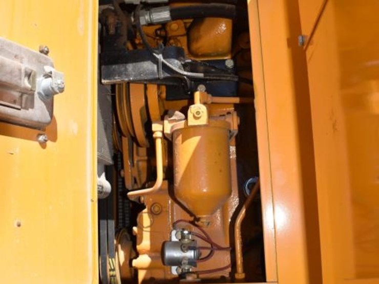 ingram-pneumatic-rubber-tire-roller-(totally-rebuilt)-(serial-#-unknown)-(s-image-8