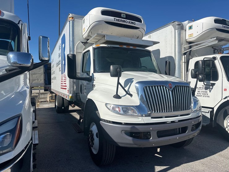 2022-international-mv607-image-2