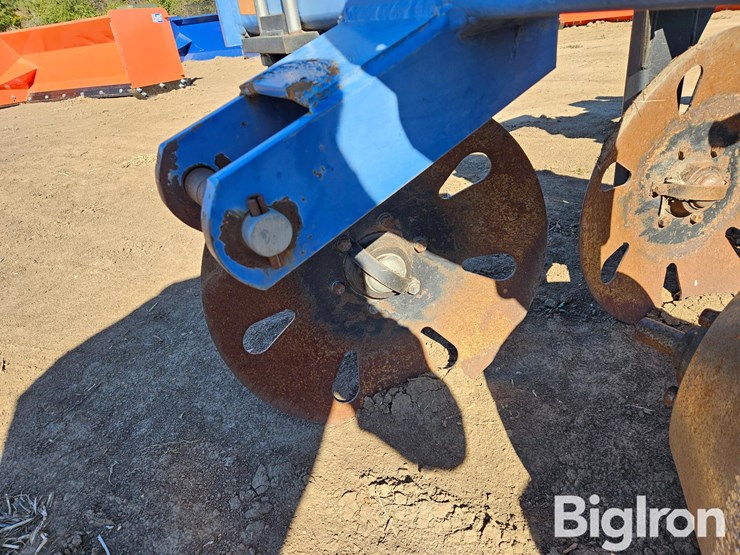 blu-jet-track-master-image-10