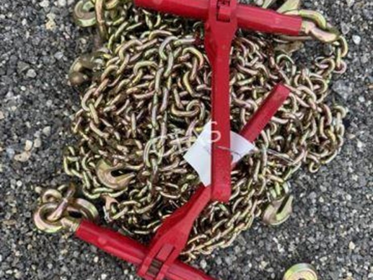 #47-•-(4)-5/16"-20'-chains-&-(2)-5,400-lb-boomers-image-1
