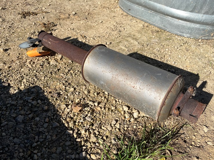 #5949-•-(2)-stanley-tractor-mufflers-image-10
