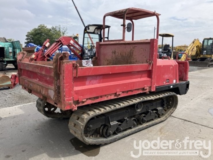 2006-yanmar-c30r-2-image-3