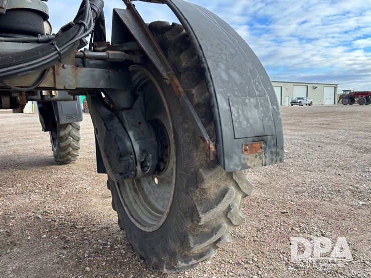 2014-ag-chem-rg1100-image-41