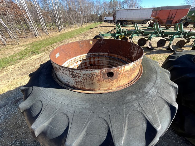 #5941-•-set-of-18.4-38-duals-image-5